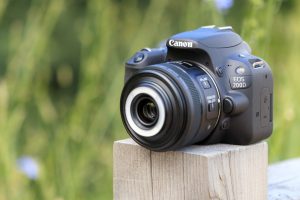 Canon EOS 200D Kit