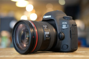 Canon EOS 4000D