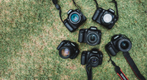 Canon EOS R100 Kit 18-45mm IS STM