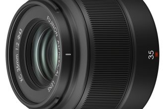 Fujifilm XC 35mm f/2