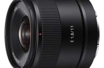 Sony E 11mm f/1.8 (SEL11F18)