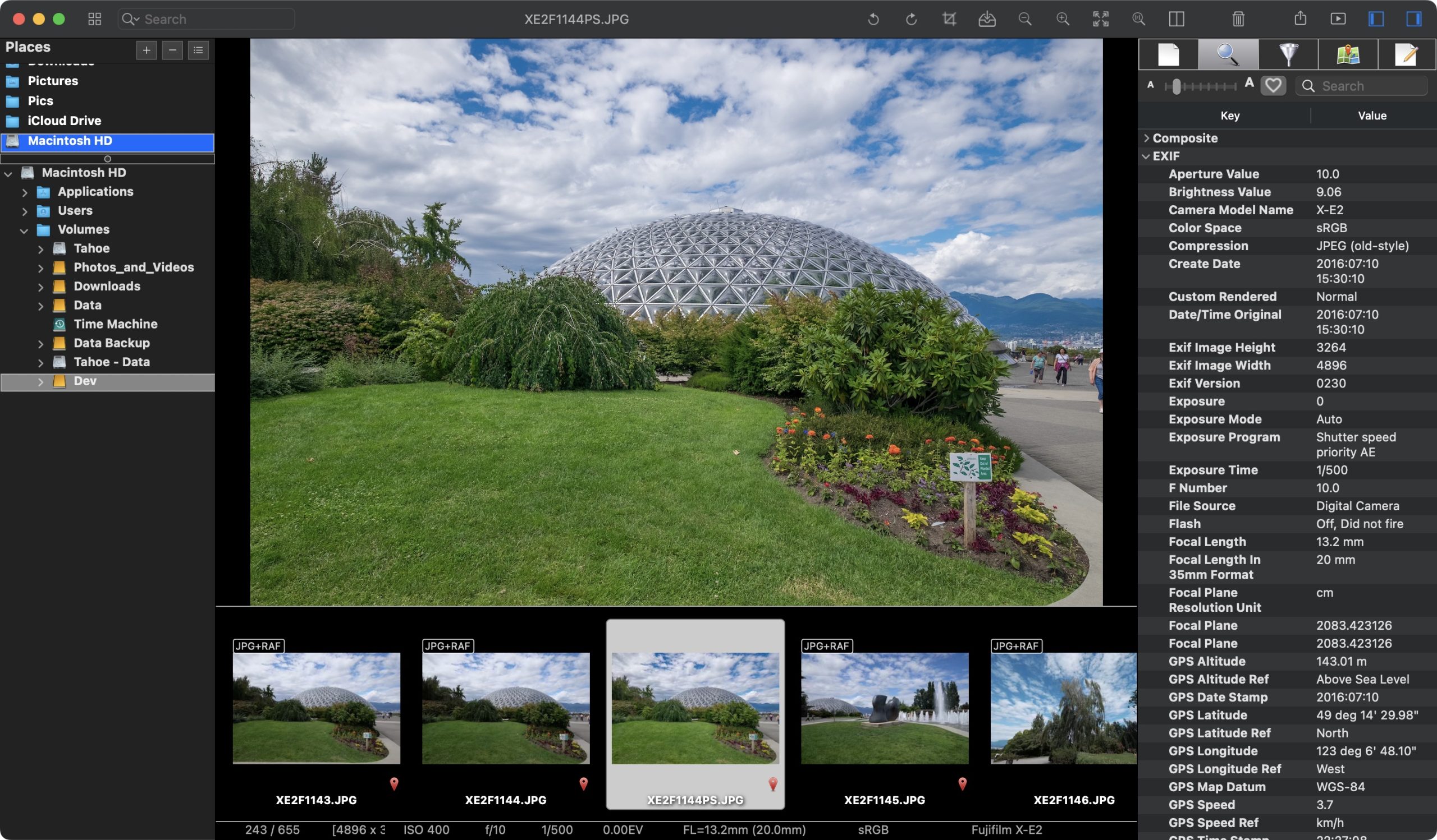 Интерфейс ApolloOne с деревом Places, фотографией, плёнкой и EXIF Inspector