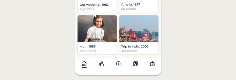 Навигация приложения Photomyne на iOS