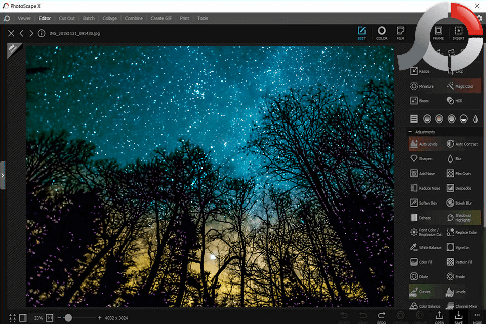 PhotoScape X с открытой фотографией и списком коррекций Auto Levels, Sharpen, Dehaze и других параметров