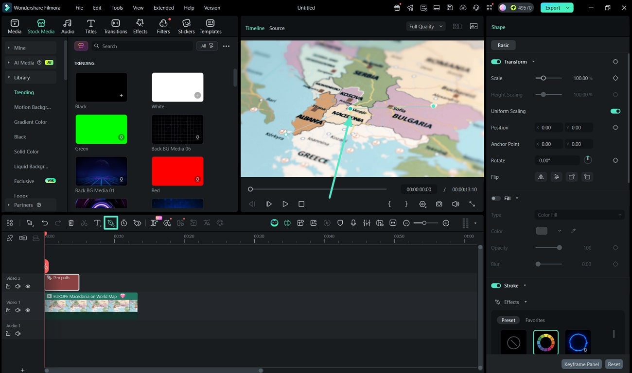 Рабочее окно Wondershare Filmora с медиапанелью, окном просмотра, таймлайном и панелью свойств