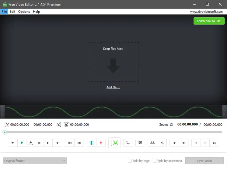 Стартовое окно Free Video Editor с областью перетаскивания файла и звуковой волной