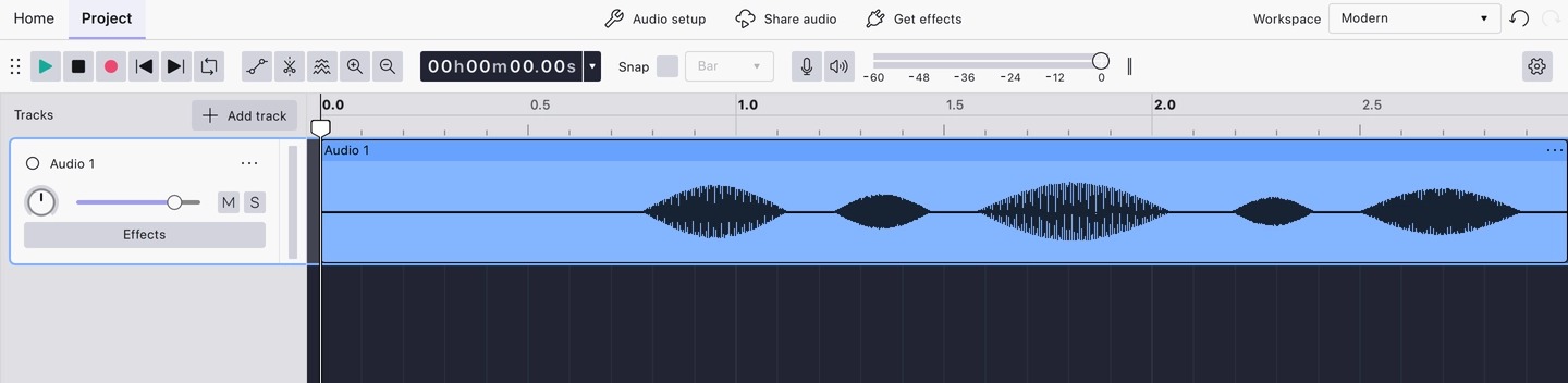Проект Audacity 4 с аудиоклипом на таймлайне