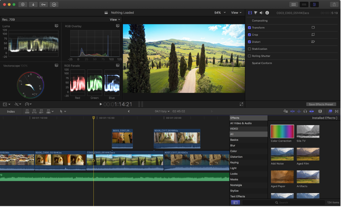 Интерфейс Final Cut Pro с браузером, окном просмотра и магнитным таймлайном
