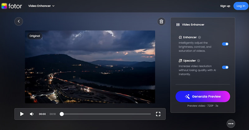 Интерфейс Fotor AI Video Upscaler с окном предварительного просмотра