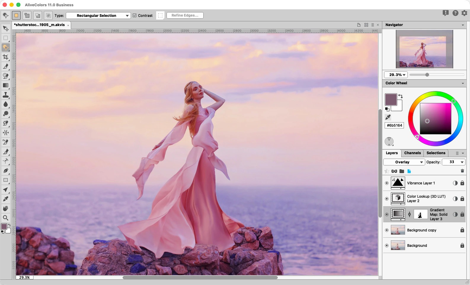 Русский интерфейс AliveColors с открытой фотографией и панелями инструментов