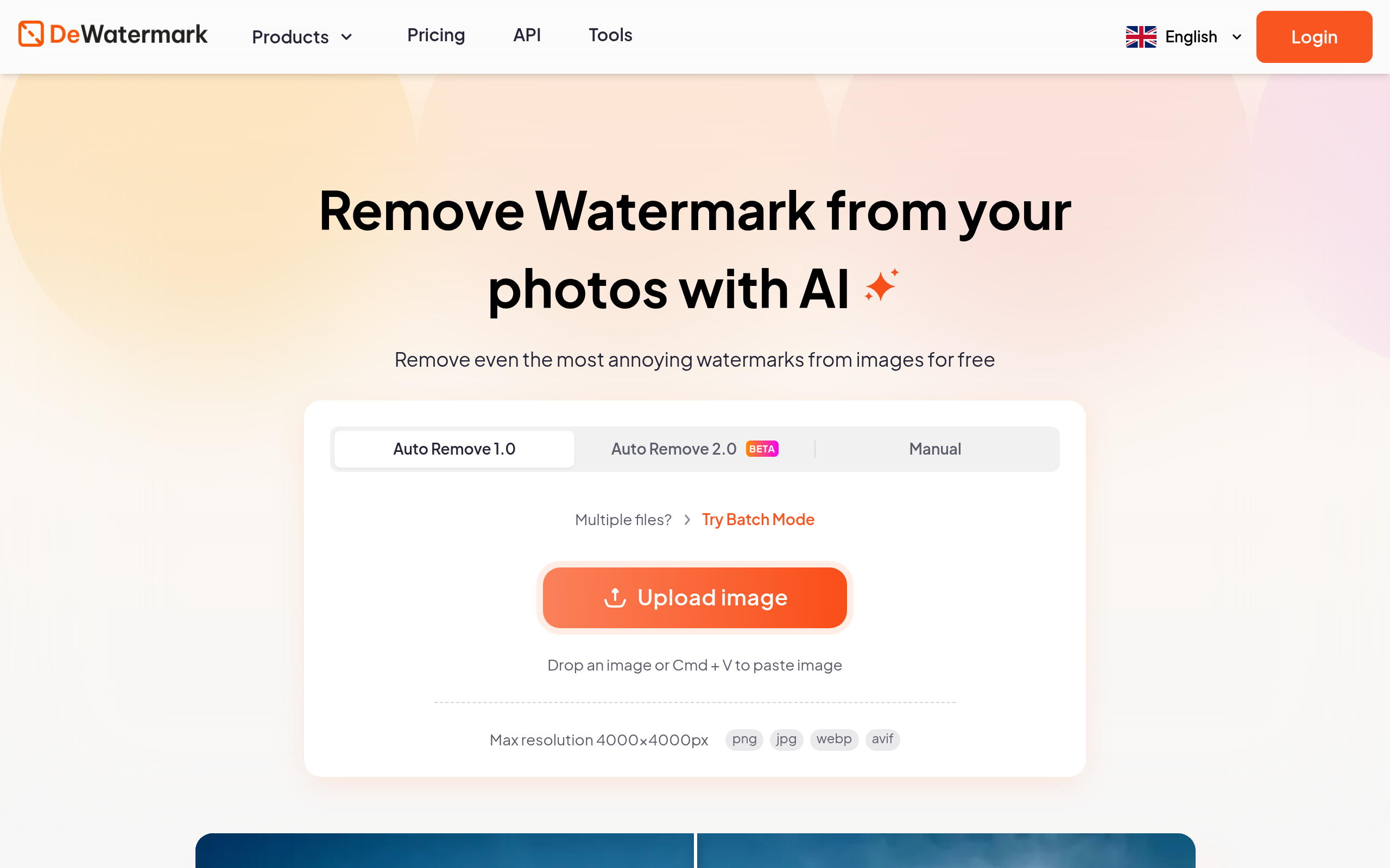 Веб-интерфейс DeWatermark AI с автоматическим и ручным режимами