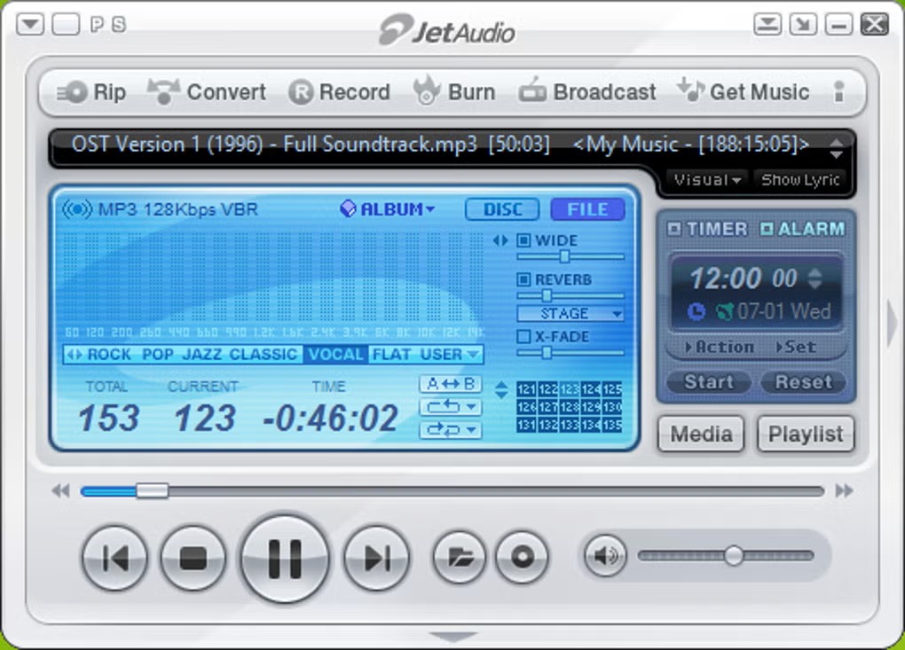 Интерфейс jetAudio 8 с эквалайзером и панелью воспроизведения