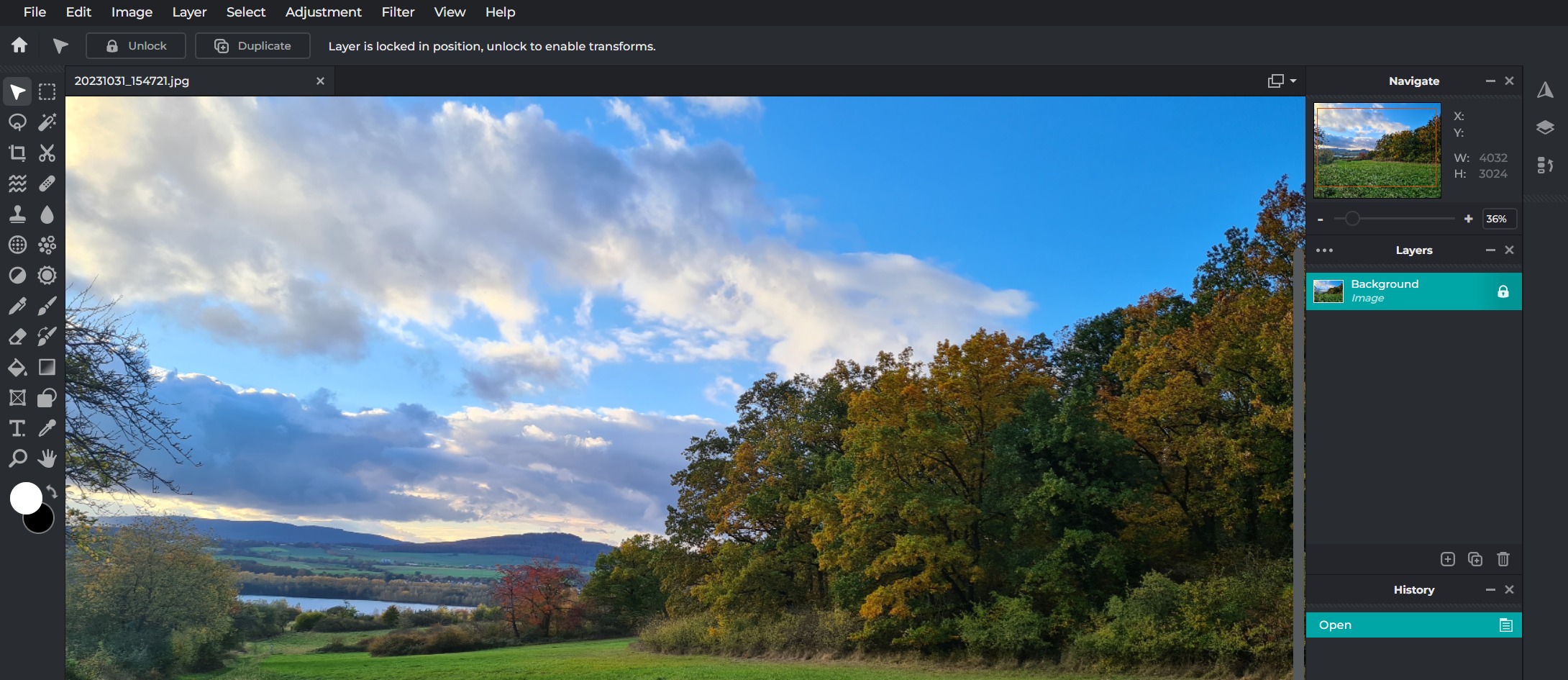 Интерфейс Pixlr Editor со слоями и рабочим холстом