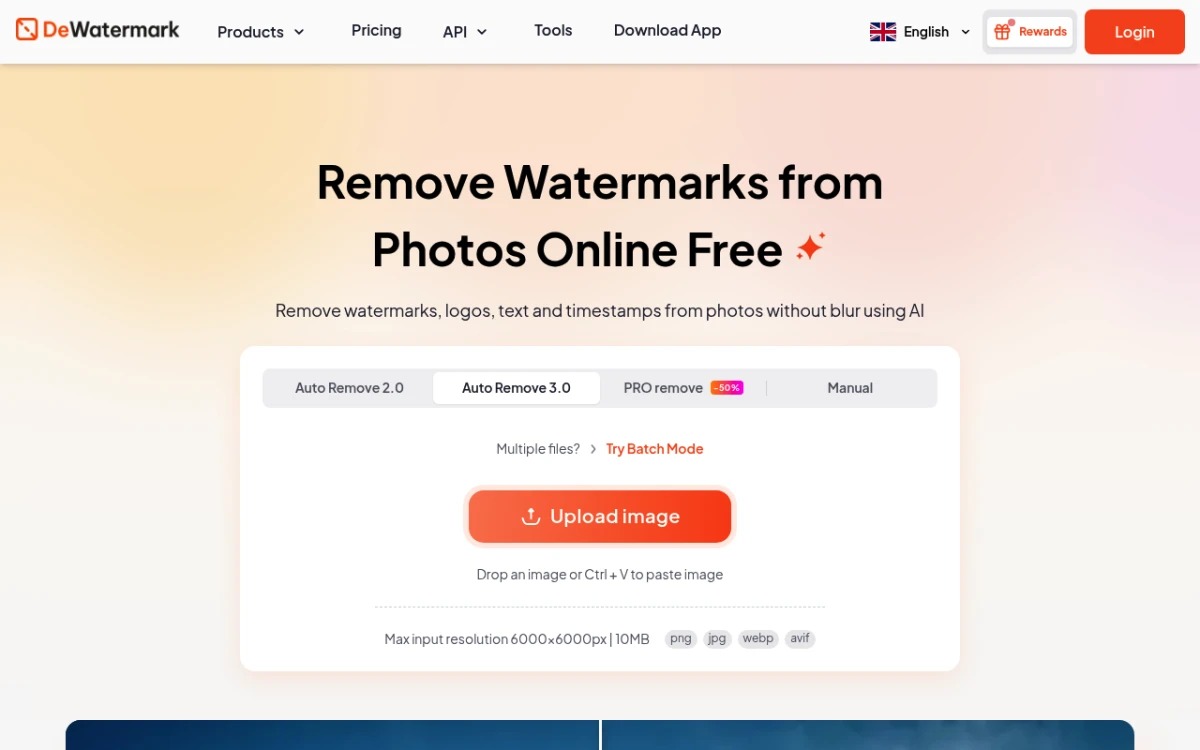 Стартовый интерфейс DeWatermark с режимами Auto и Manual и кнопкой Upload image