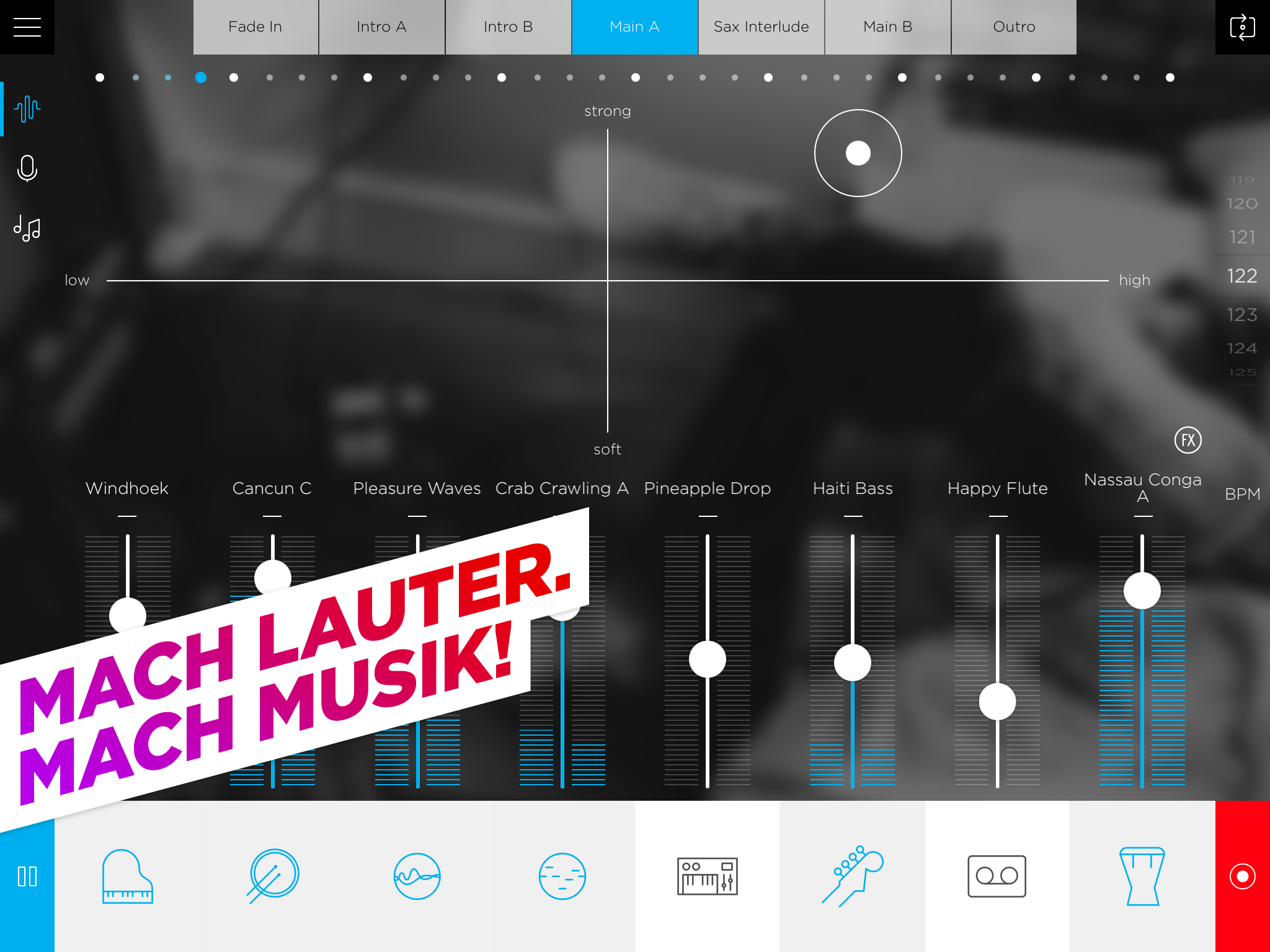 Music Maker JAM на iPad с лупами, каналами и элементами микширования