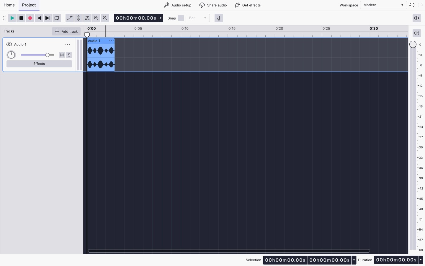 Рабочая область Audacity 4 с аудиоклипом на дорожке