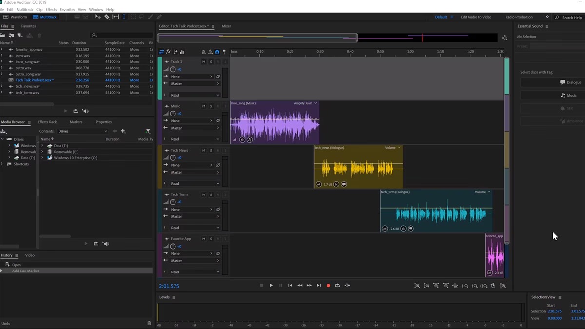 Многодорожечный интерфейс Adobe Audition с голосовыми клипами