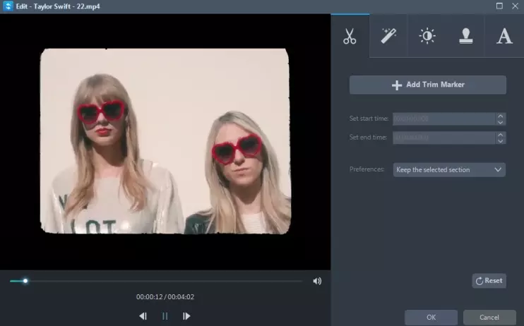 Окно Trim в Apowersoft Video Converter Studio с кнопкой Add Trim Marker и выбором сохранения выделенного участка